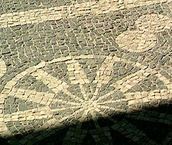 Suelo con mosaicos de la principal ciudad romana en territorio caristio, Iruña-Veleia, cerca de Vitoria-Gasteiz (Álava)